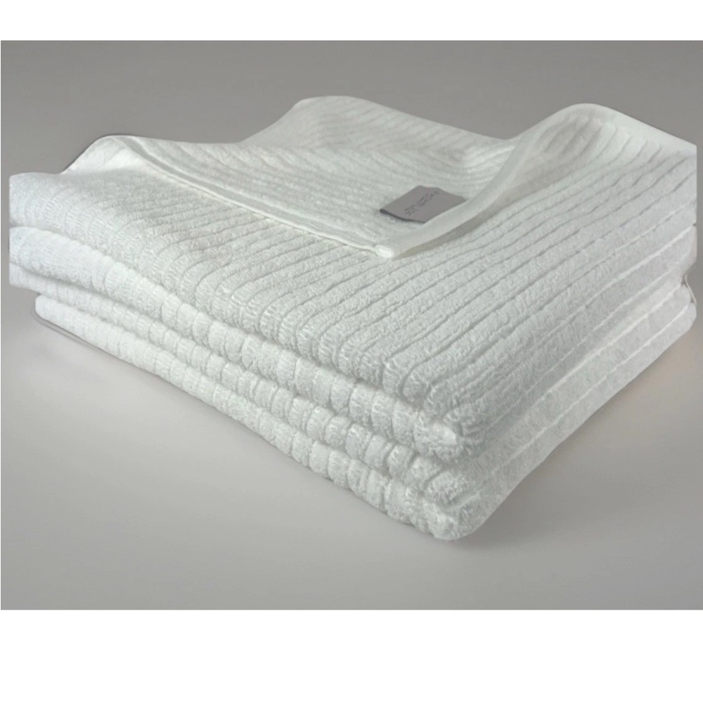 Rachel Zoe 30” x 58” Bath Towels Pure White Ribbed 100% Cotton Set of 2 NEW - Picture 5 of 5